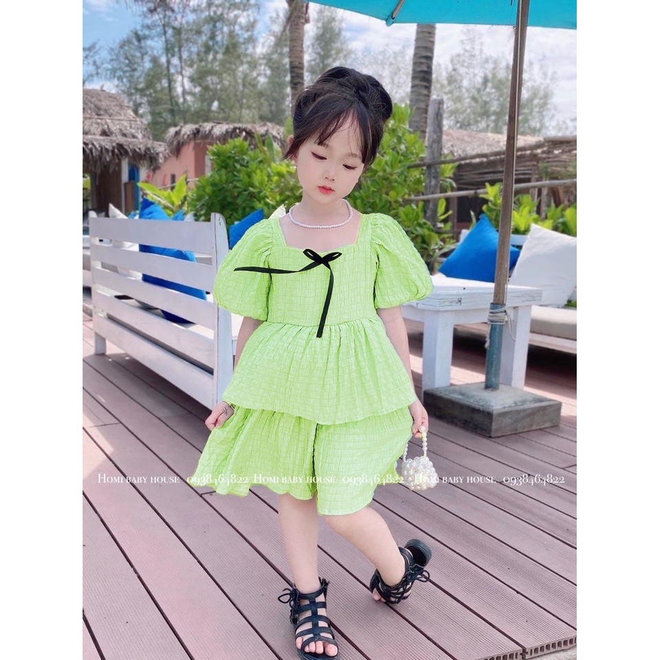 Váy bé gái, váy đũi nhún tầng cổ nơ điệu đà chất liệu xịn sò cho bé