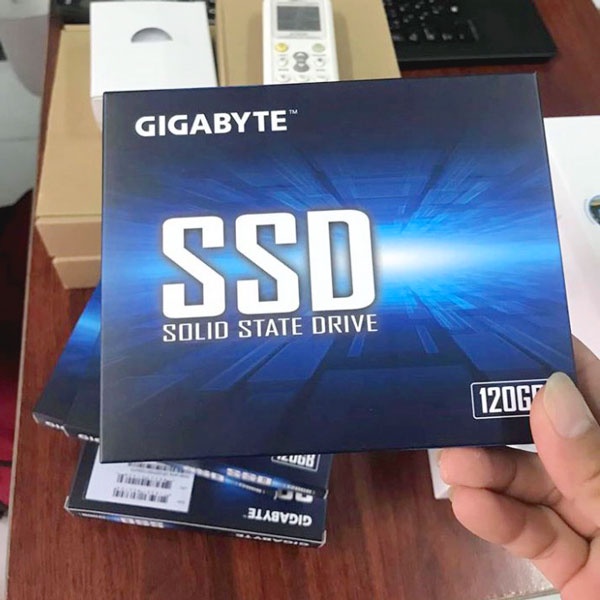 Ổ cứng SSD 120GB 240GB Gigabyte chính hãng SATA 3 PC dành cho máy tính laptop- Bảo hành 36 tháng | WebRaoVat - webraovat.net.vn