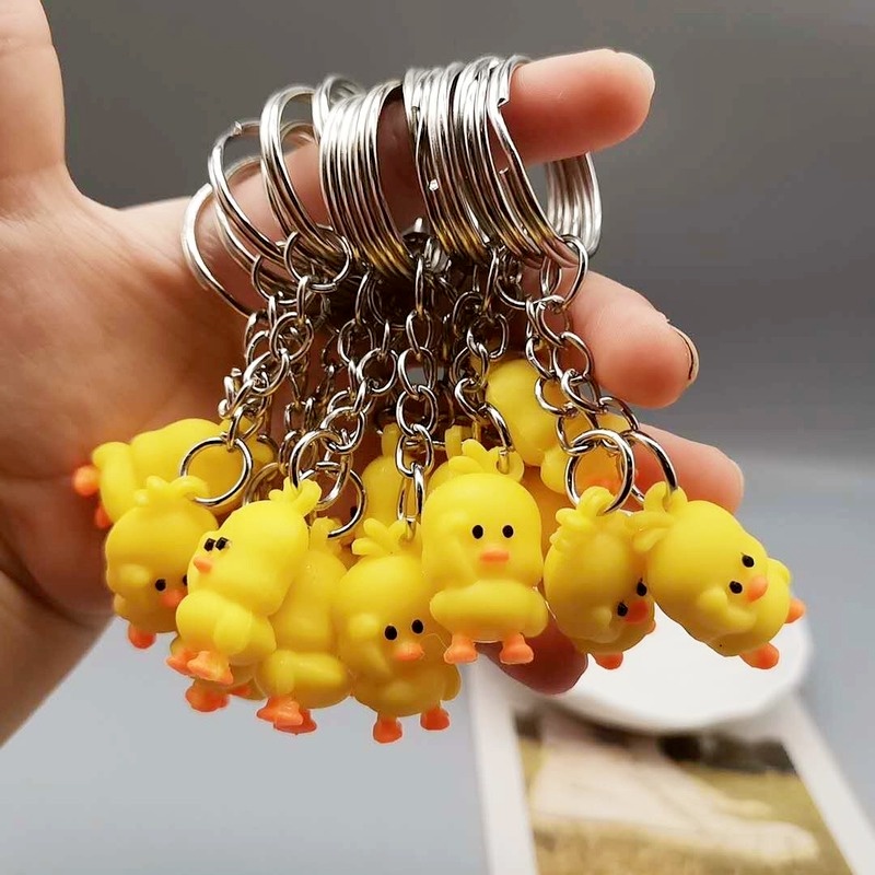 1 Móc Khóa Hình Chú Vịt Con Màu Vàng Dễ Thương 2.5cm