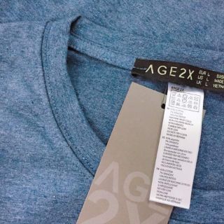 Áo Thun Trơn AGE2X Màu Xanh Đen Đốm