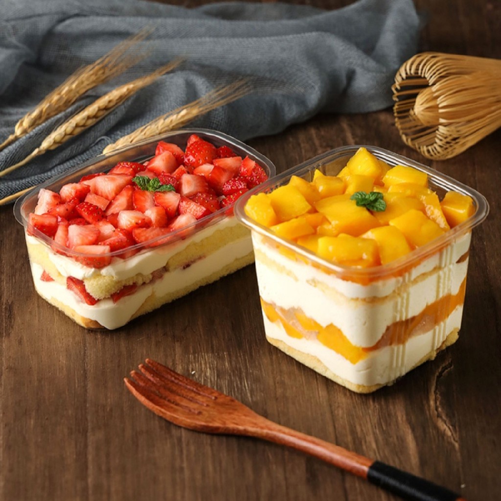 Set 50 Hộp nhựa Mousse Vuông B10-8