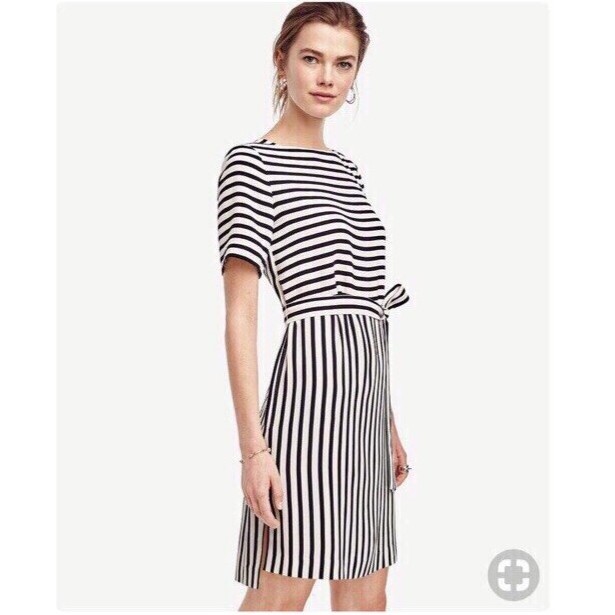 Đầm F21 thun sọc form suông kèm belt vải