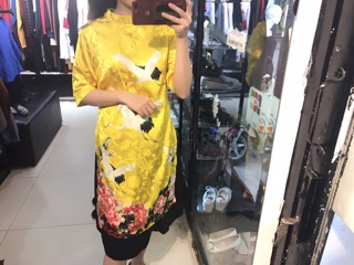 Áo dài cách tân chỉ còn màu vàng [Ảnh thật ở cuối]