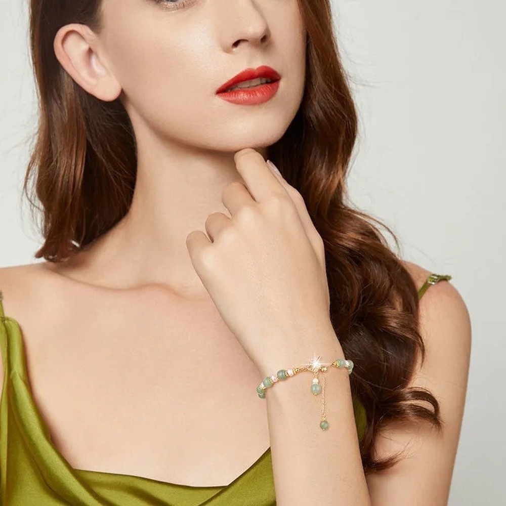 Vòng Tay Chuỗi Hạt Ngọc Bích Giả Thời Trang Sang Trọng Cho Nữ