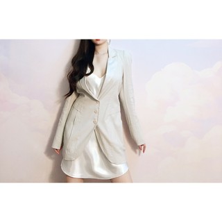 Vest blazer 3 nút tay lật cổ phối lụa