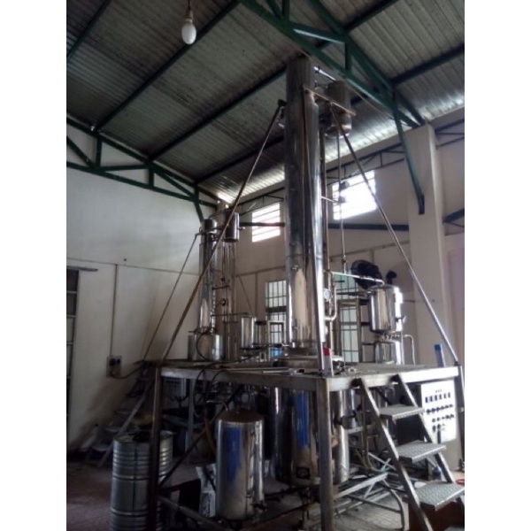 1 LÍT DẦU TRÀM NGUYÊN CHẤT PHƯỚC QUẢNG