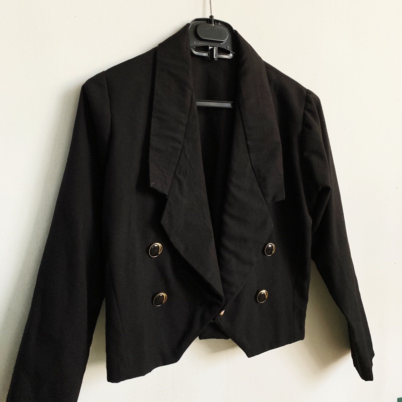 Blazer lửng croptop dài tay kèm chân váy