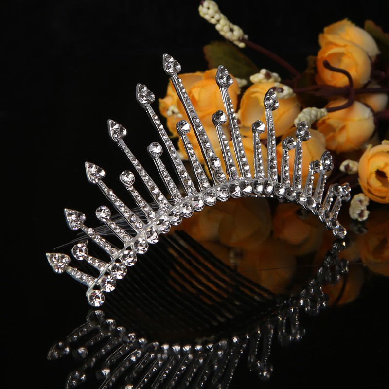 Lược cài tóc đính đá sang trọng dành cho cô dâu