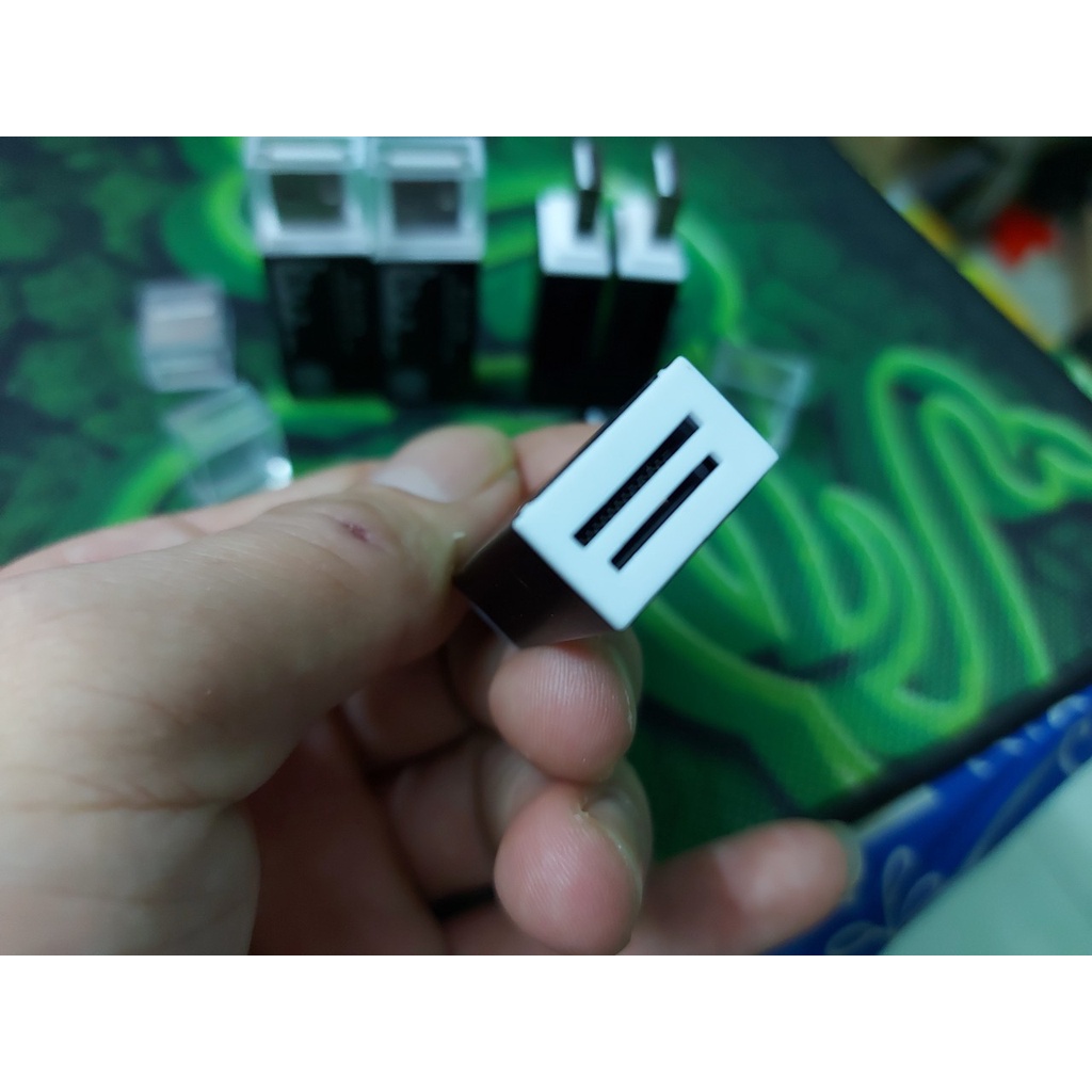 Đầu Đọc Thẻ Nhớ 4 Loại Thẻ Vuông DT-105