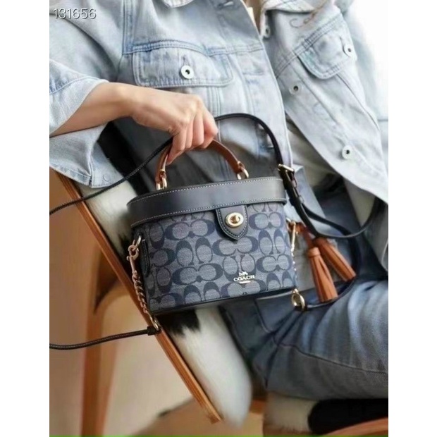 ‼️Rẻ nhất Shopee‼️Túi Coach Kay chambray CROSSBODY
