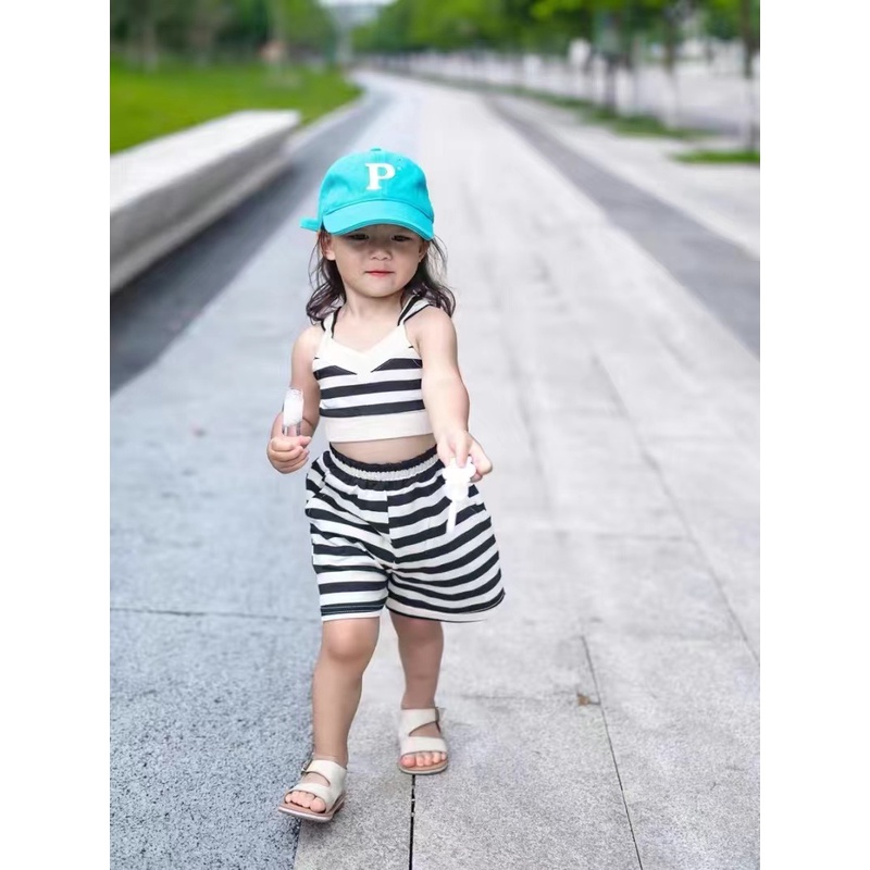 Set áo crop top + quần lửng thời trang cho bé gái hàng quảng châu cao cấp
