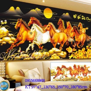 Tranh đính đá mã đáo thành công kt 150-70cm