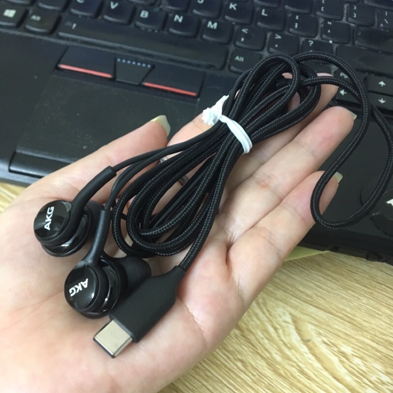 tai nghe AKG chân type C