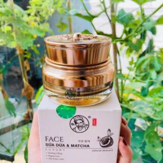 Kem face Luxury Bà Lão