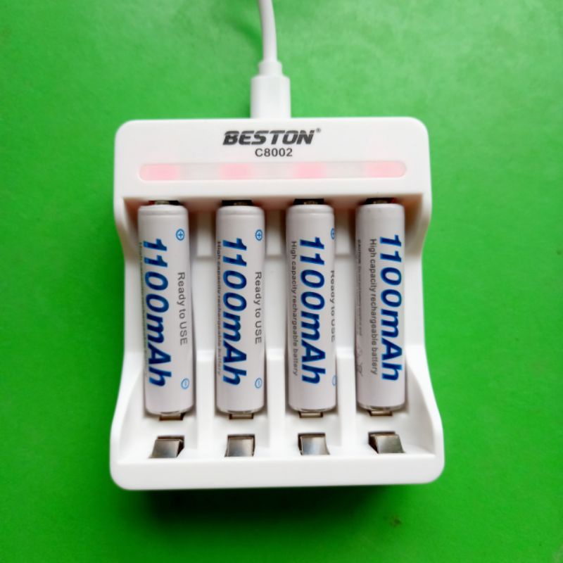 PIN SẠC 1.2V AA/AAA BESTON VÀ BỘ SẠC 4 KHE  BST-C8002 CÓ ĐẦU GĂM CỔNG USB TIỆN LỢI