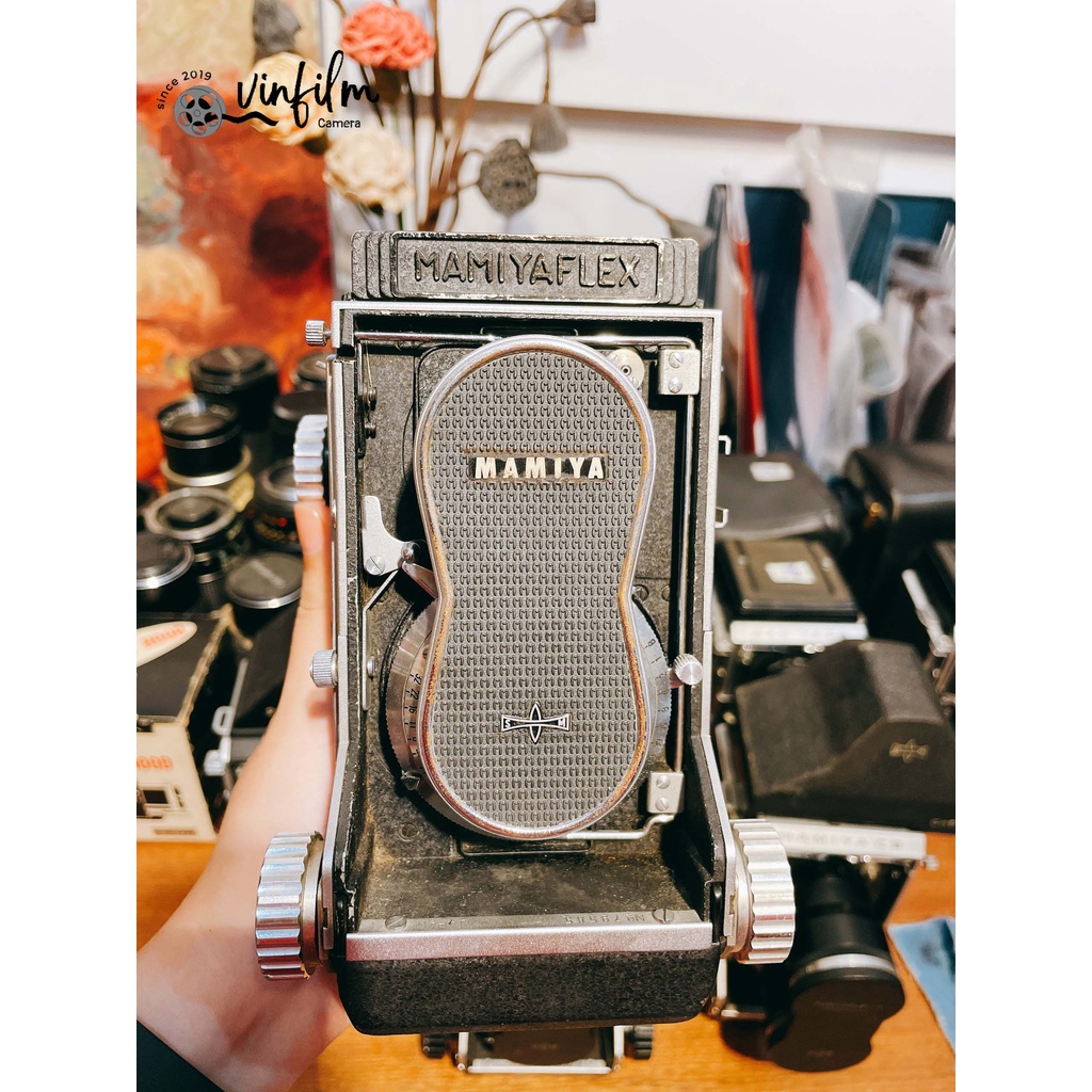 Body máy ảnh film TLR Mamiyaflex Mamiya C2, C3