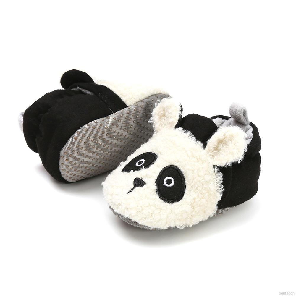 Giày đế mềm giữ ấm cho bé