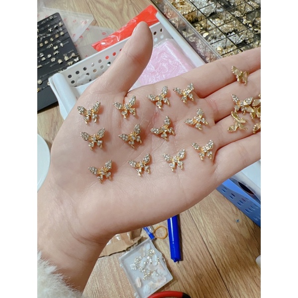 charm nail- phụ kiện nail-8 mẫu cham đính đá- charm bướm