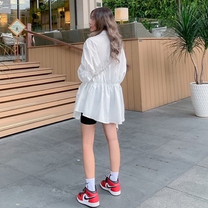 Váy sơ mi nữ form rộng nhún màu trắng