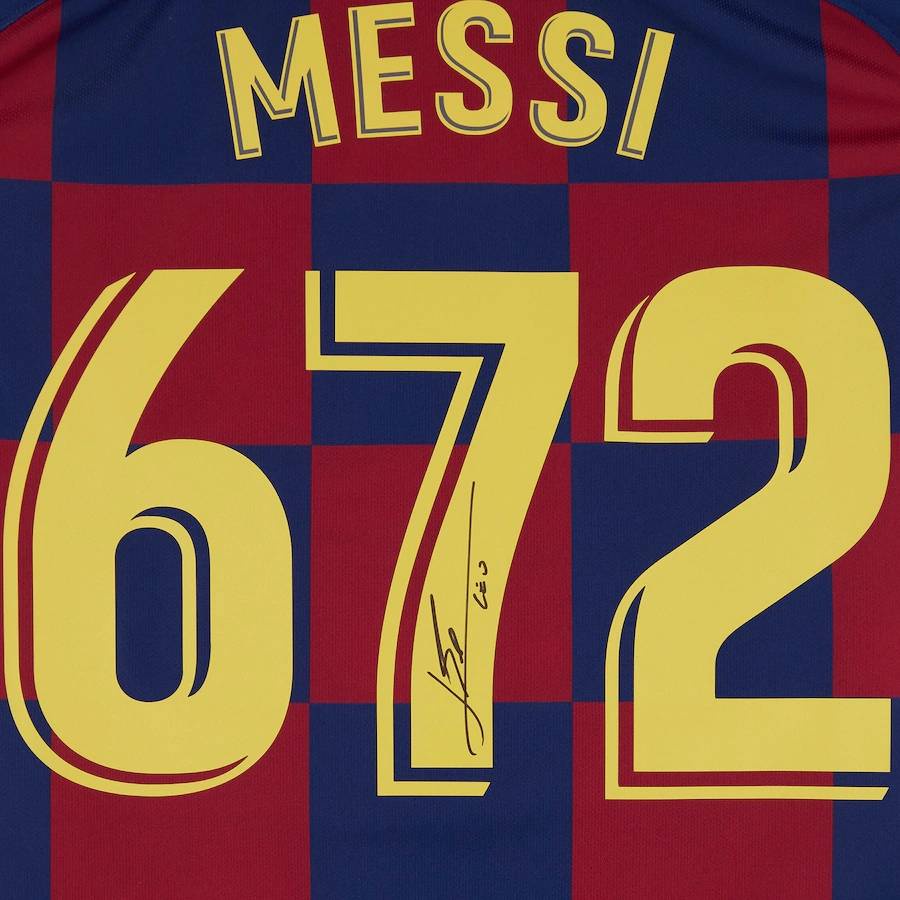 Áo Thun Bóng Đá Dáng Rộng Đội Tuyển Barcelona Mùa Giải 672 Goals 2019 / 2020