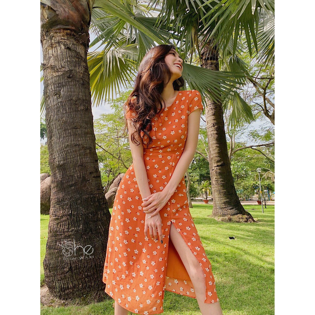 Layla Dress - Đầm Maxi Hoa Hở Lưng- SDX84 | BigBuy360 - bigbuy360.vn