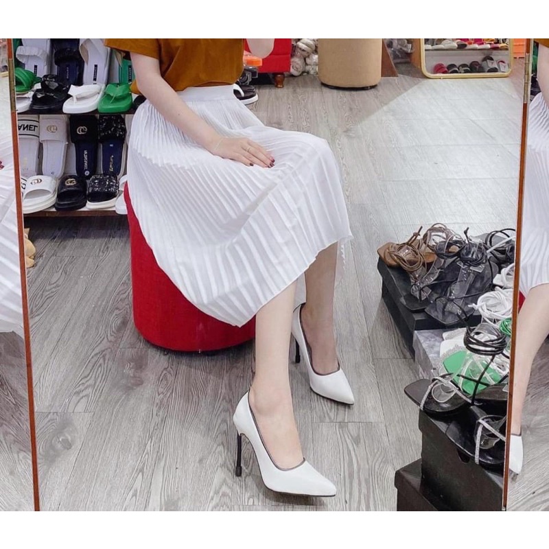 GIÀY CAO GÓT Bít mũi viền đen cao 10 phân Xinh lắm