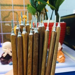 Cây lấy khóe thần thánh