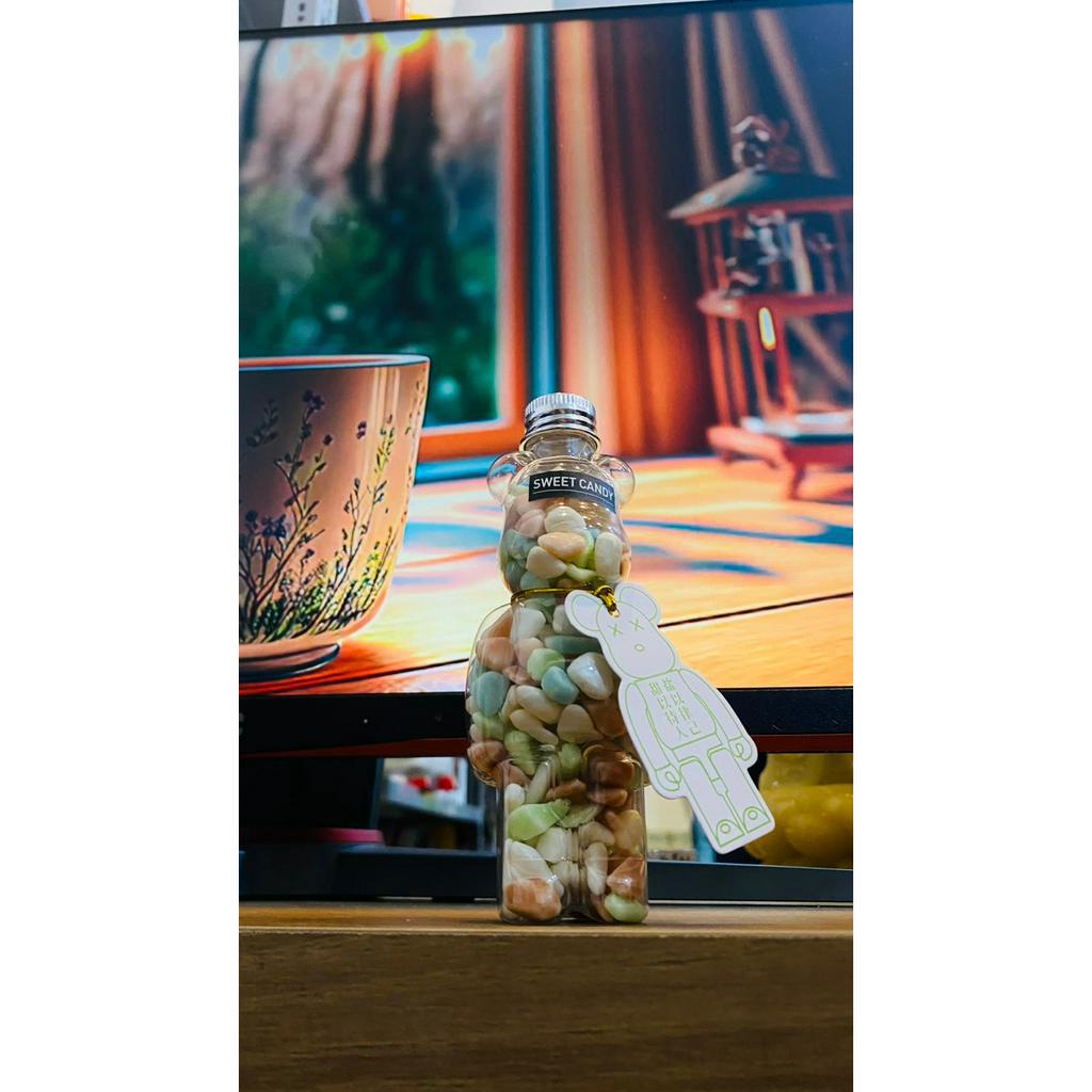 kẹo socola phiên bản gấu bearbrick sweet candy cosco 72g