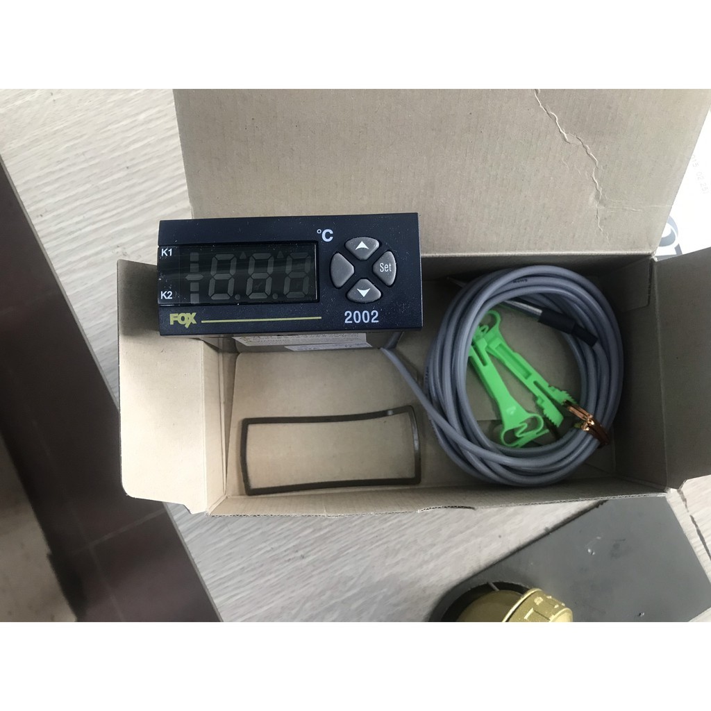 [FOX] Bộ điều khiển nhiệt FOX - 2002 gồm 2 relay và SENSOR