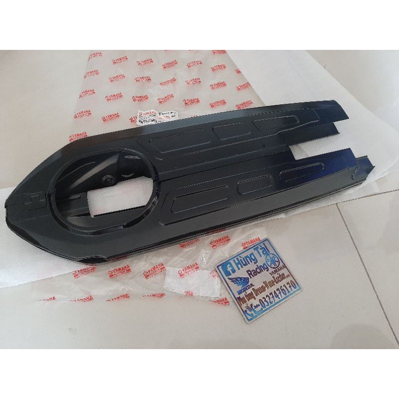 Hộp bọc xích, sên xe Taurus màu đen zin yamaha