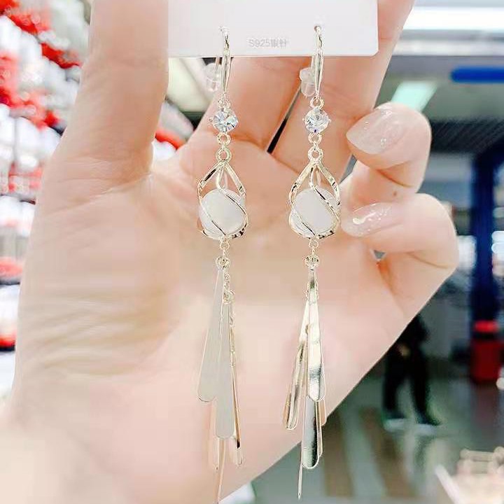 Bông tai nữ, Khuyên tai tua rua dáng dài phong cách Hàn Quốc cho nữ -B11