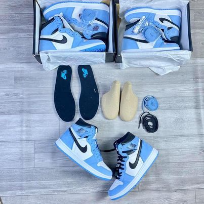 VAN SNEAKERS