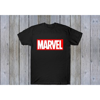 Áo thun đen Marvel chữ đỏ