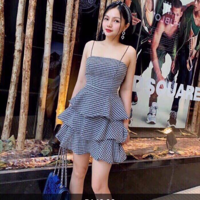 Đầm 2 dây tầng