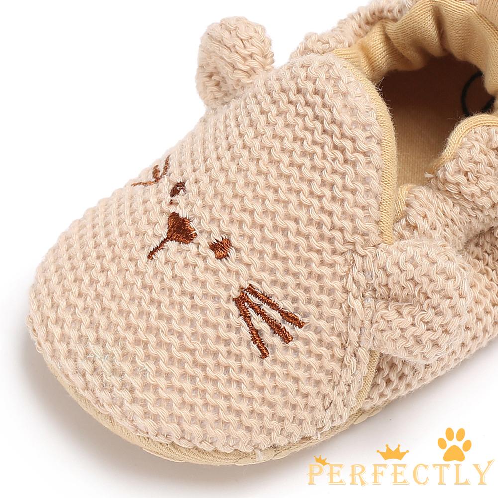Giày Tập Đi Chống Trượt Dành Cho Em Bé Từ 0-18 Tháng Tuổi