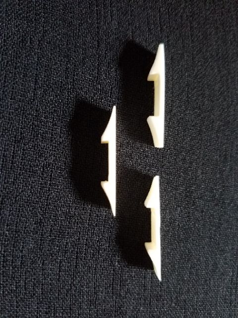 Nỉa xương lồng chim cảnh vành khuyên