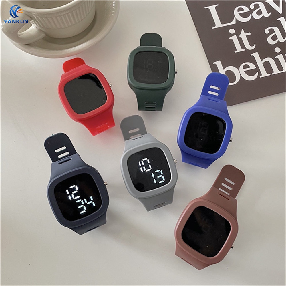 Đồng Hồ Đeo Tay Điện Tử Mặt Vuông Đơn Giản Thời Trang Unisex