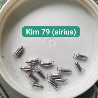 Kim đóng xăng chảy dầu xe máy