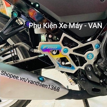 Nẹp Sườn Che Pen RAIDER/SATRIA FI Mẫu Mới Phối Tem Titan