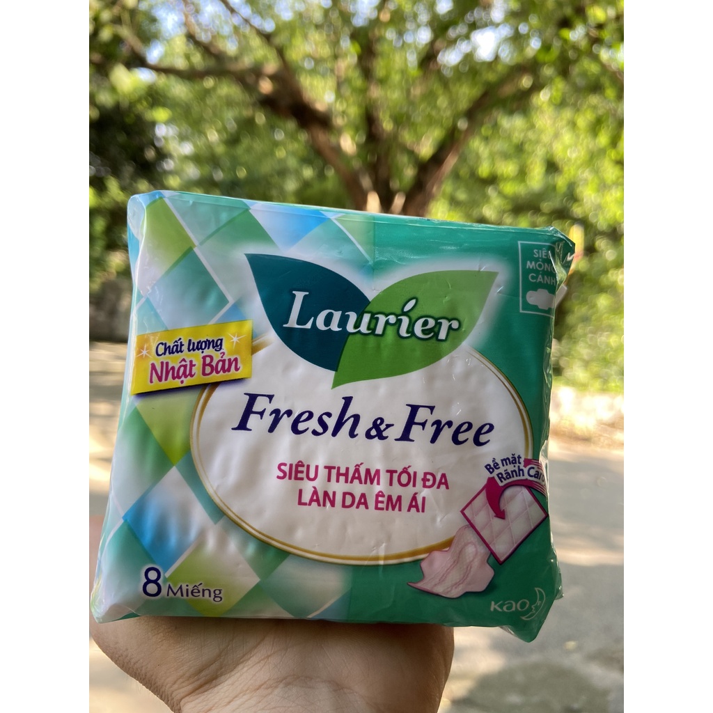 BĂNG VỆ SINH LAURIER FRESH &amp; FREE 8 miếng