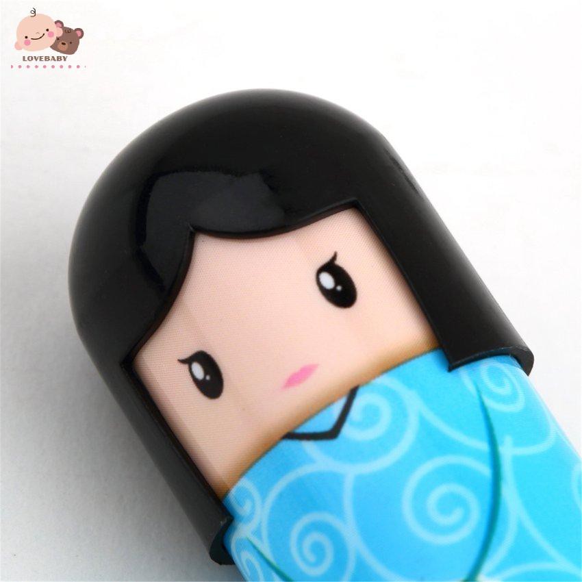 (Hàng Mới Về) Son Môi Dưỡng Ẩm Thiết Kế Vỏ Son Hình Búp Bê Mặc Kimono Dễ Thương