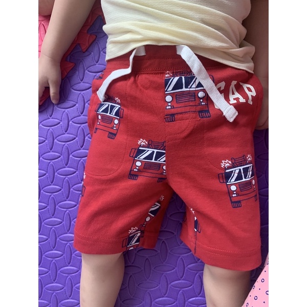 Quần đùi xuất dư hình xe cứu hoả cho bé trai