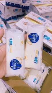 Bánh bông lan nhân sữa chua