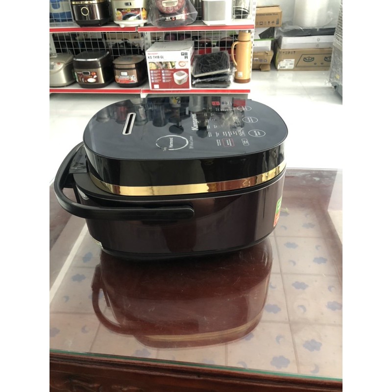 Nồi cơm điện cao tần Kangaroo 1.8 lít KG599N - Hàng trưng bày