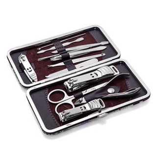 Bộ cắt móng tay 12 món.