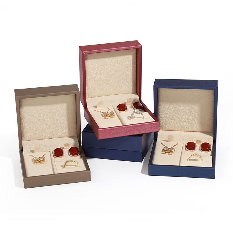 Hộp PU Nắp Lật Đựng Trang Sức Màu Vàng Sang Trọng