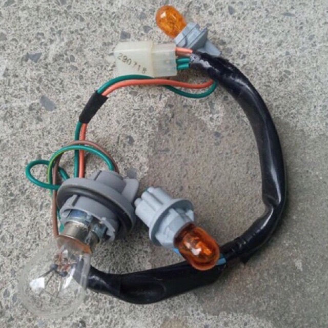 Đui đèn hậu các dòng xe ga và xe số - đèn hậu exciter