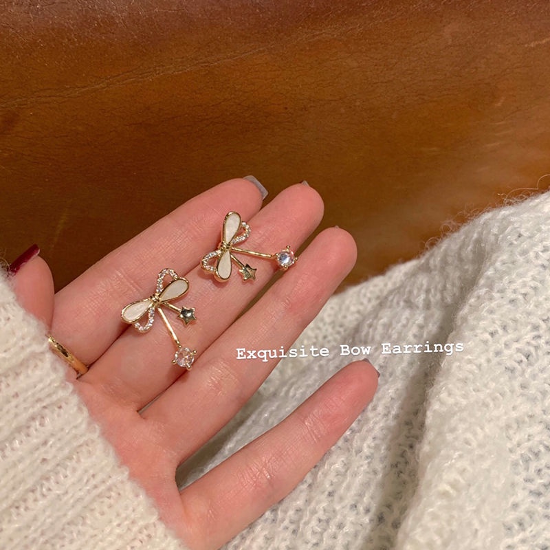 Khuyên Tai Thiết Kế Hình Ngôi Sao Phong Cách Mới 2022