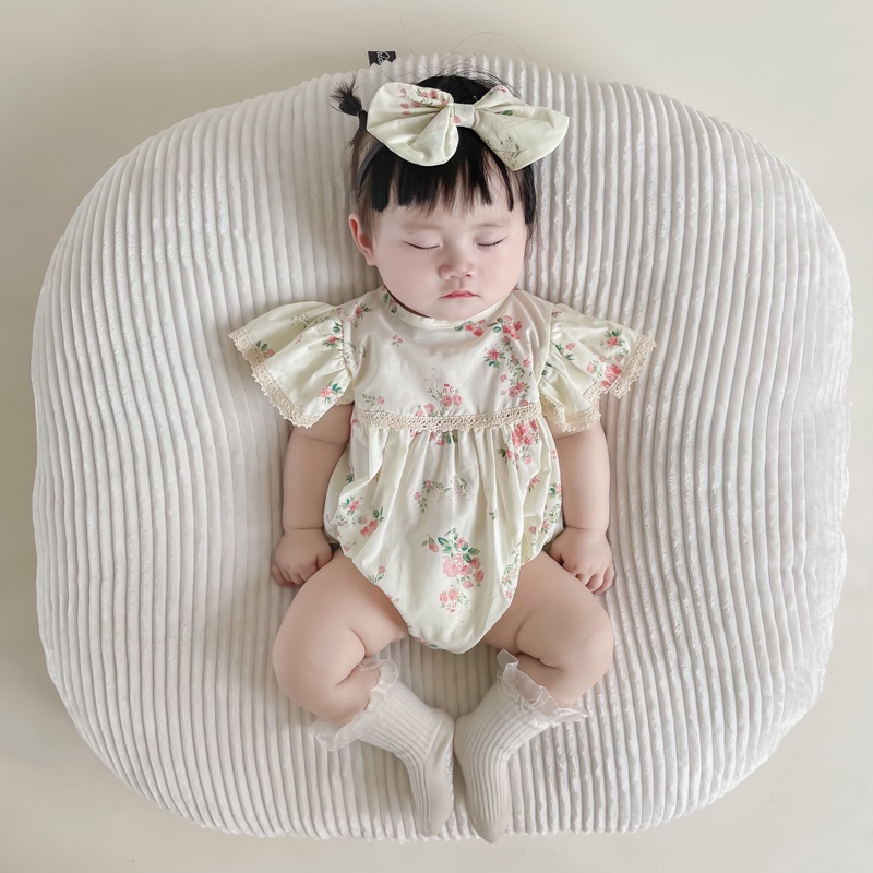 Bộ Áo Liền Quần Tay Cánh Tiên In Hoa + Băng Đô Cài Tóc Cho Bé Gái