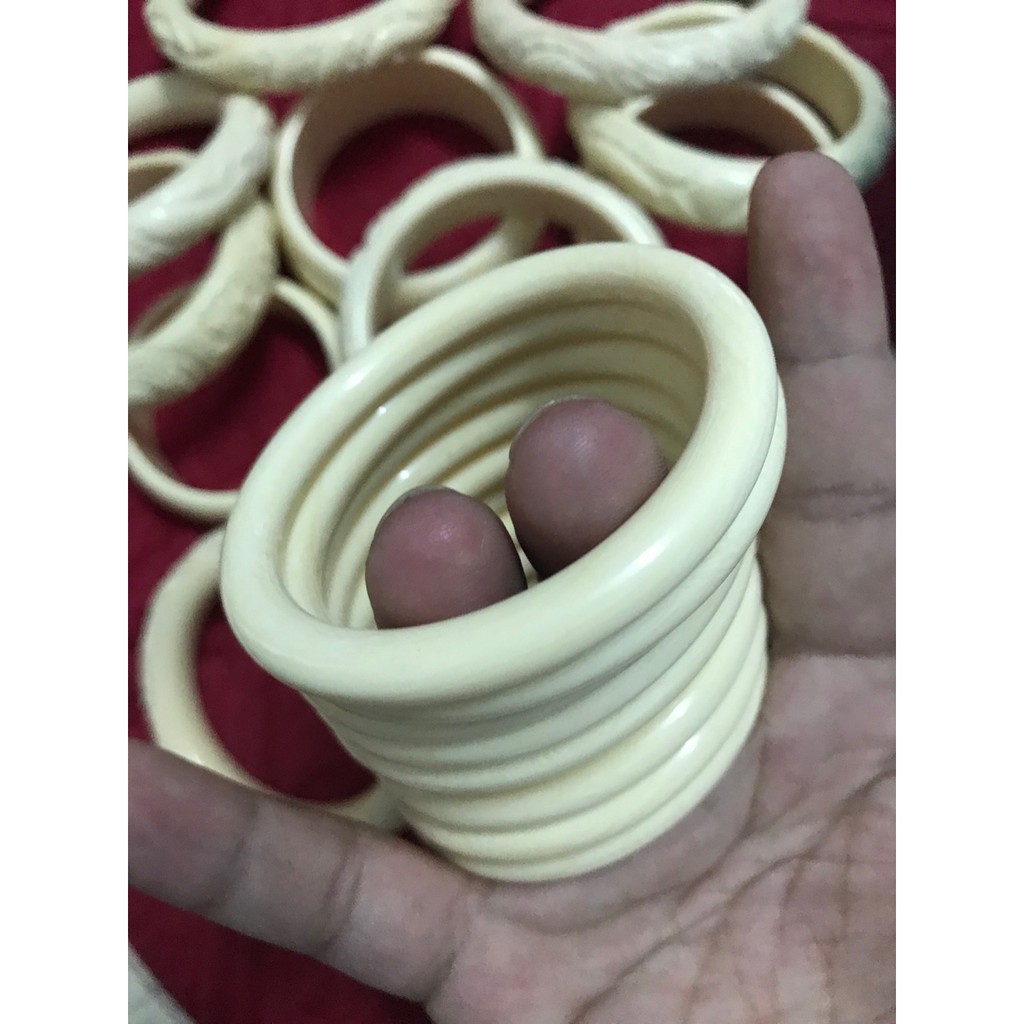 Vòng tay Xương Mỹ Nghệ tròn - Màu Ngà 10mm
